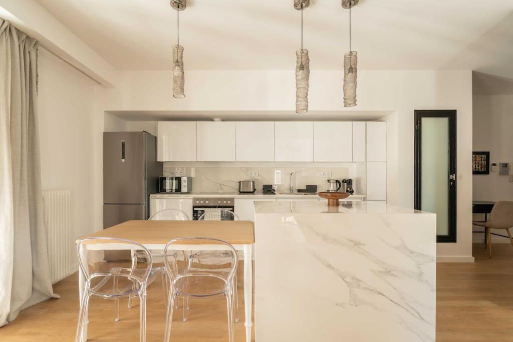 Bright & Airy 2Bd Apt Close To National Garden Афіни Екстер'єр фото