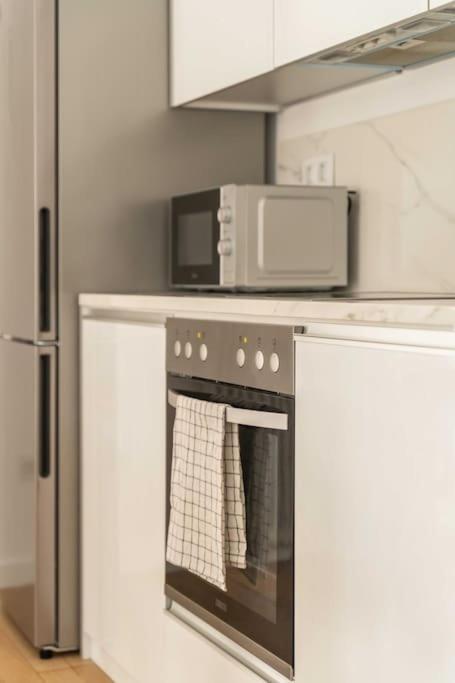 Bright & Airy 2Bd Apt Close To National Garden Афіни Екстер'єр фото